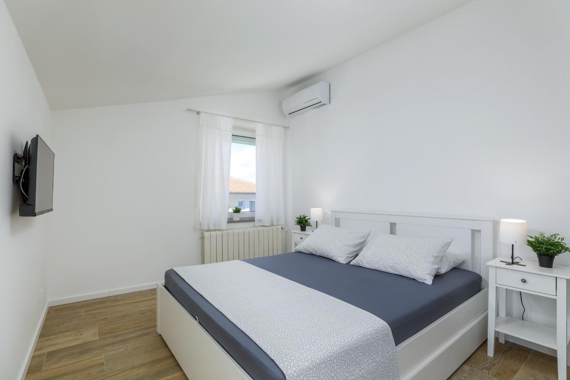 Sea La Vie Apartment *